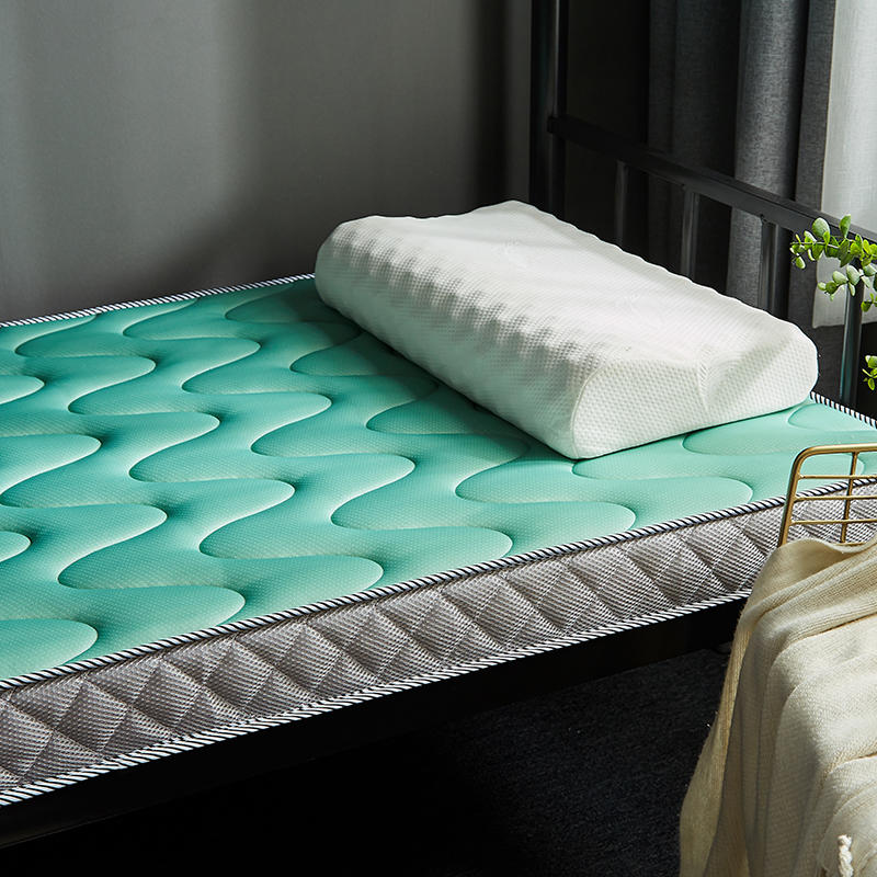University Dorm Sleeping Pad Gemakkelijk te dragen Roll Opvouwbaar Zacht Latex Full